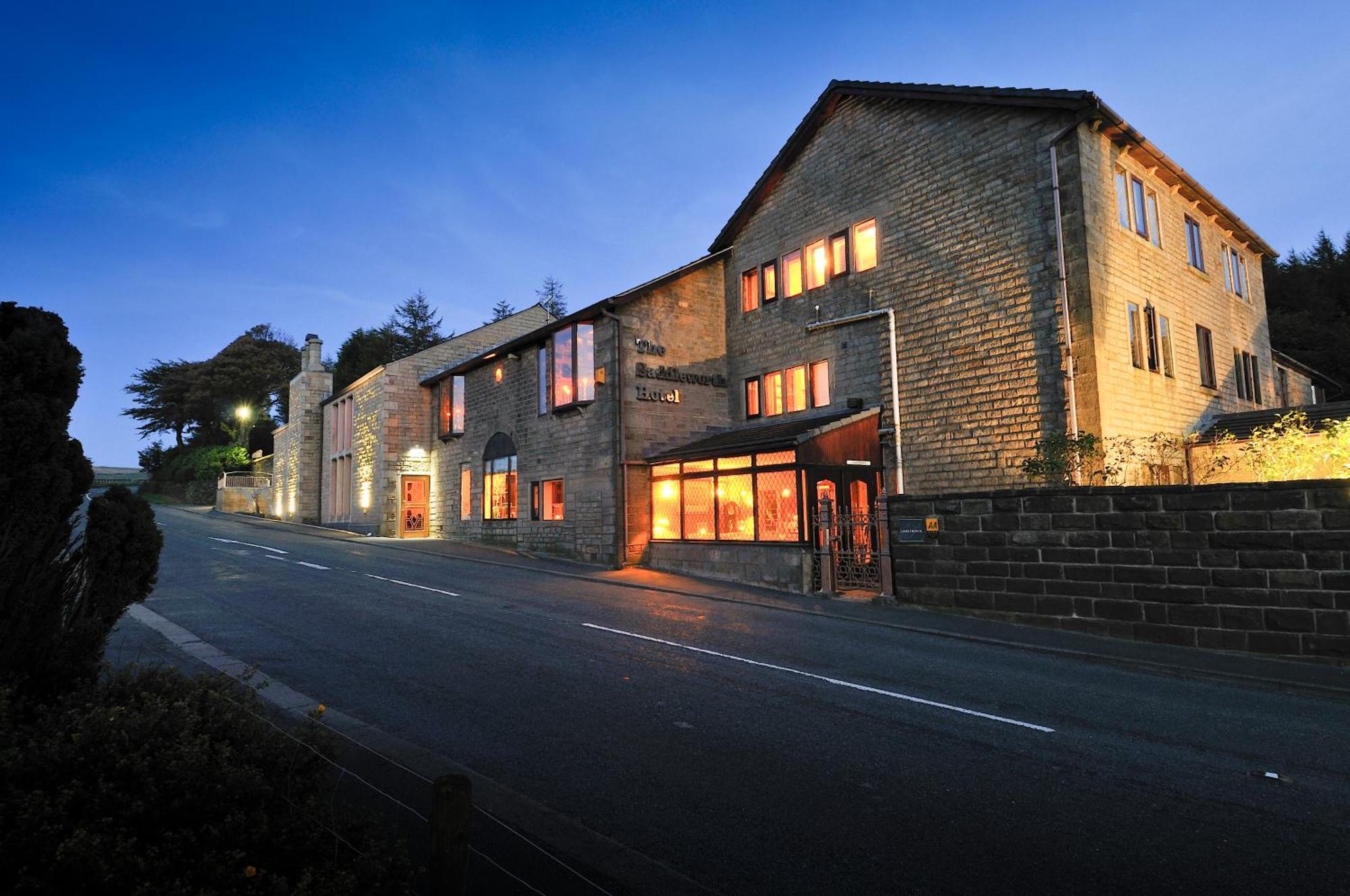 Diggle The Saddleworth Hotel מראה חיצוני תמונה